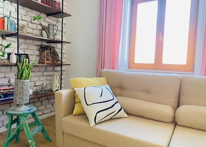 Апартаменты Simona's Old Town / Free Parking *